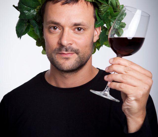 Oh Vino - David García-Intriago - Compañía La Líquida