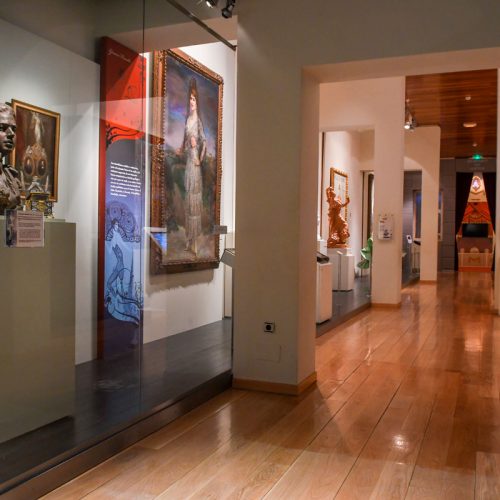 Artes Escénicas - Exposición Permanente