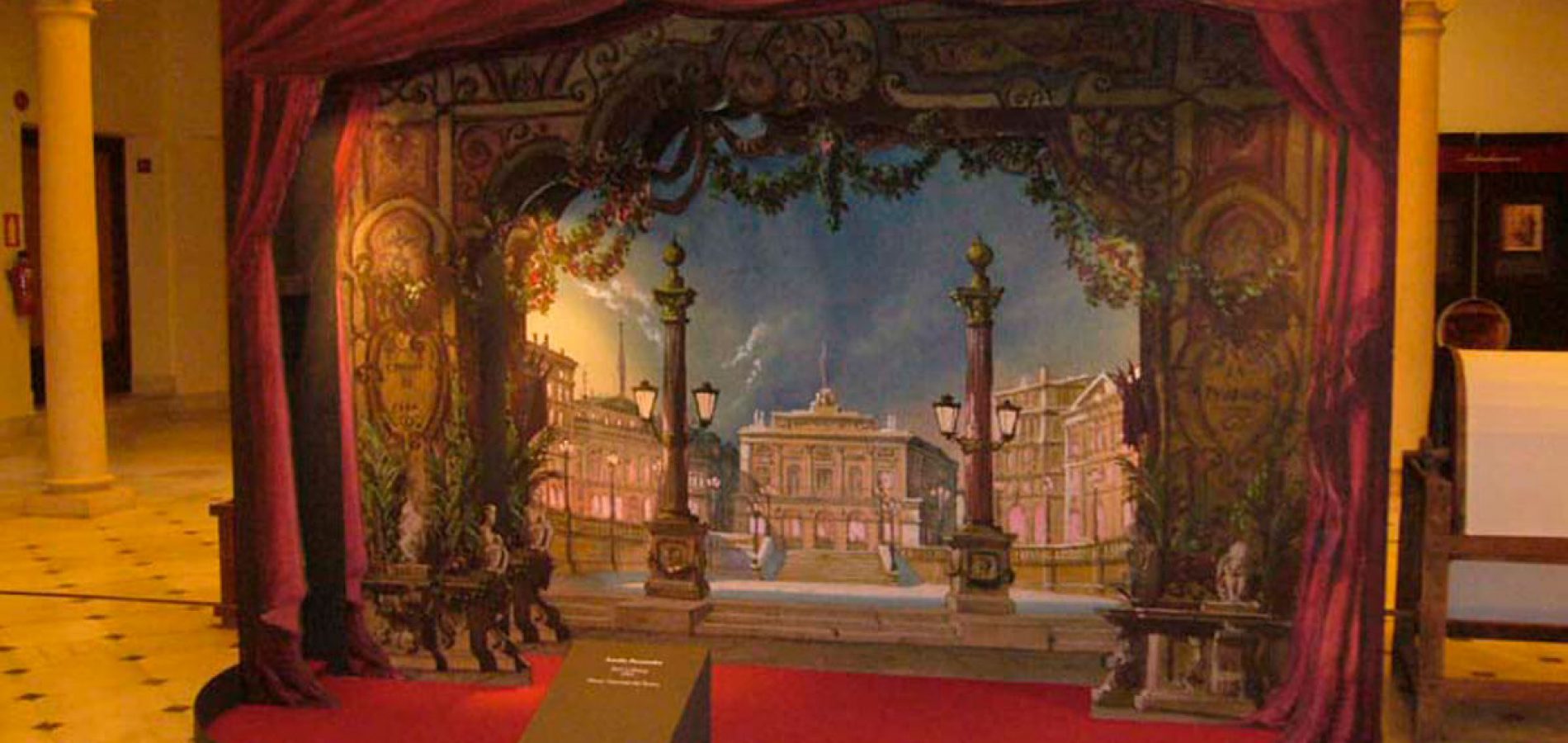 Centro Cultural La Asunción - La escenografía romántica: Amalio Fernández - Exposición Temporal