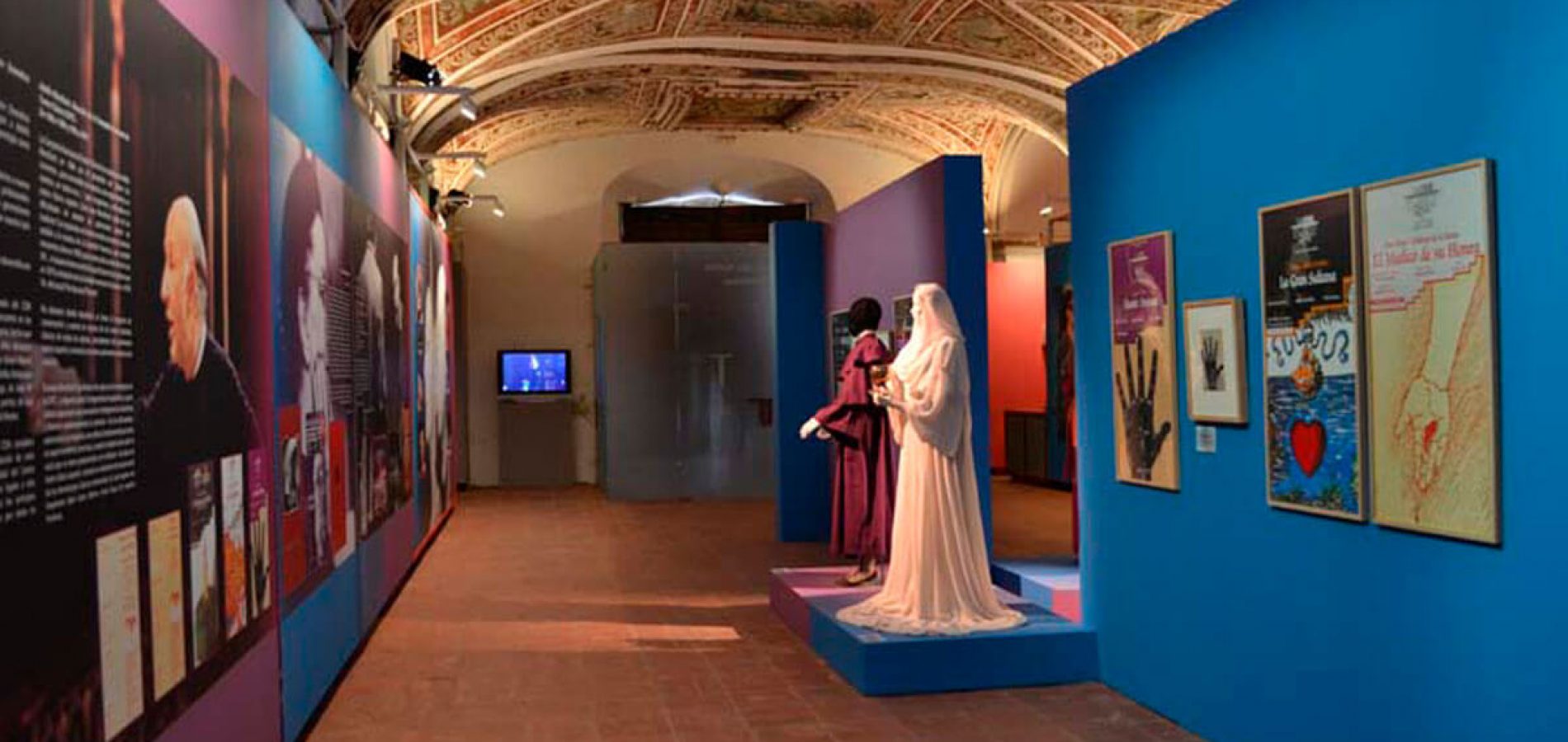 Nuria/Adolfo: Escenarios Comunes - Exposición Temporal